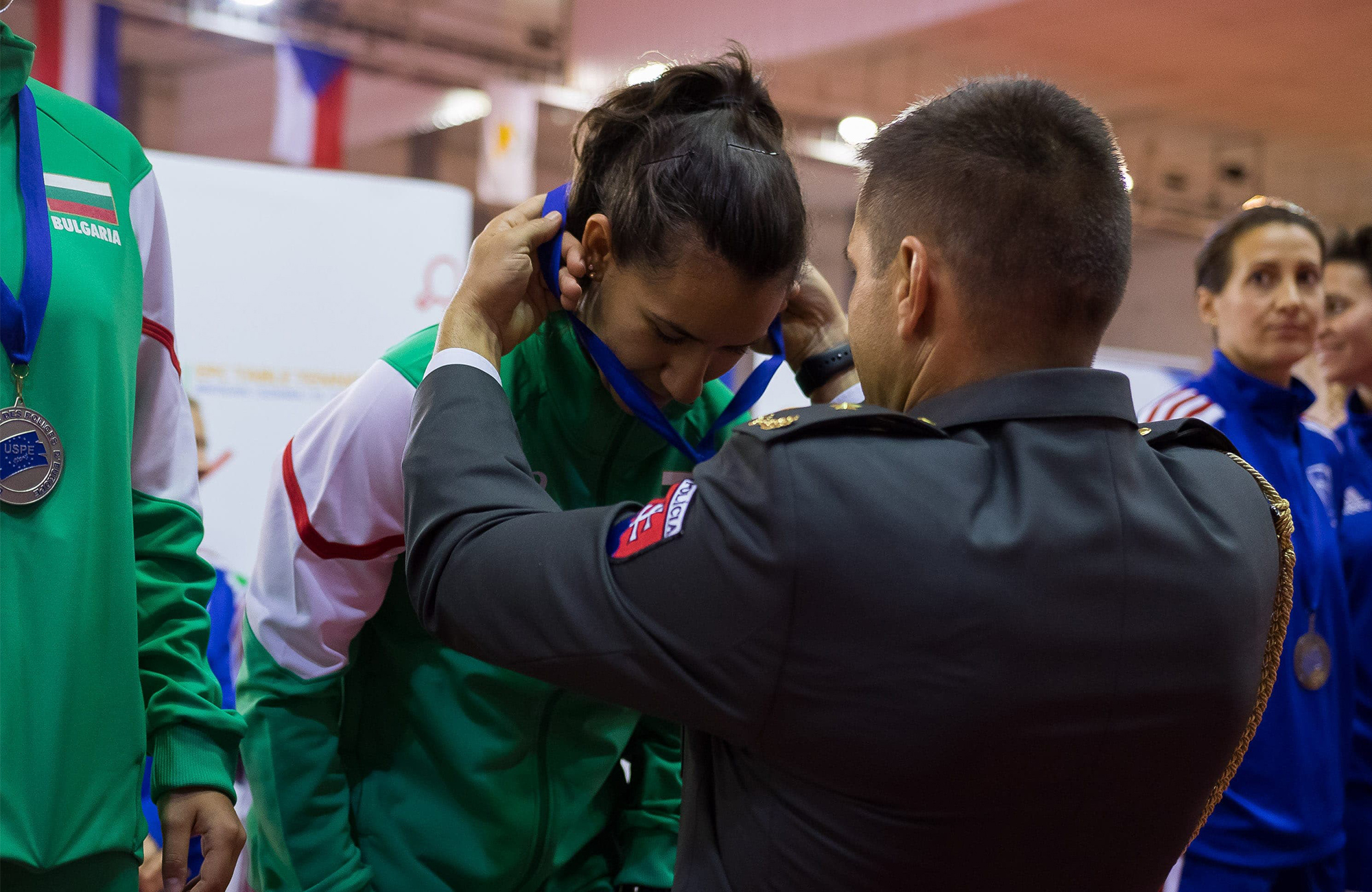 Čierna loď sa podieľala na usporiadaní stolnotenisového turnaja policajtov.